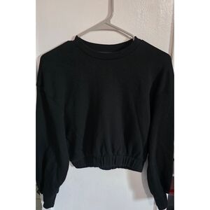 Zara Black Cropped Sweatshirt